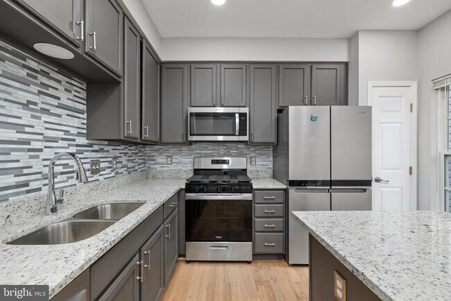 Building Photo - 14405 Hulfish Way