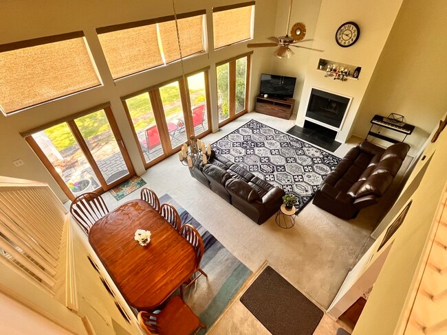 Building Photo - 659 Cimarron Trl