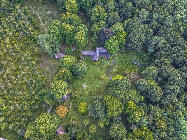 Foto del edificio - 211 Old Littleton Rd