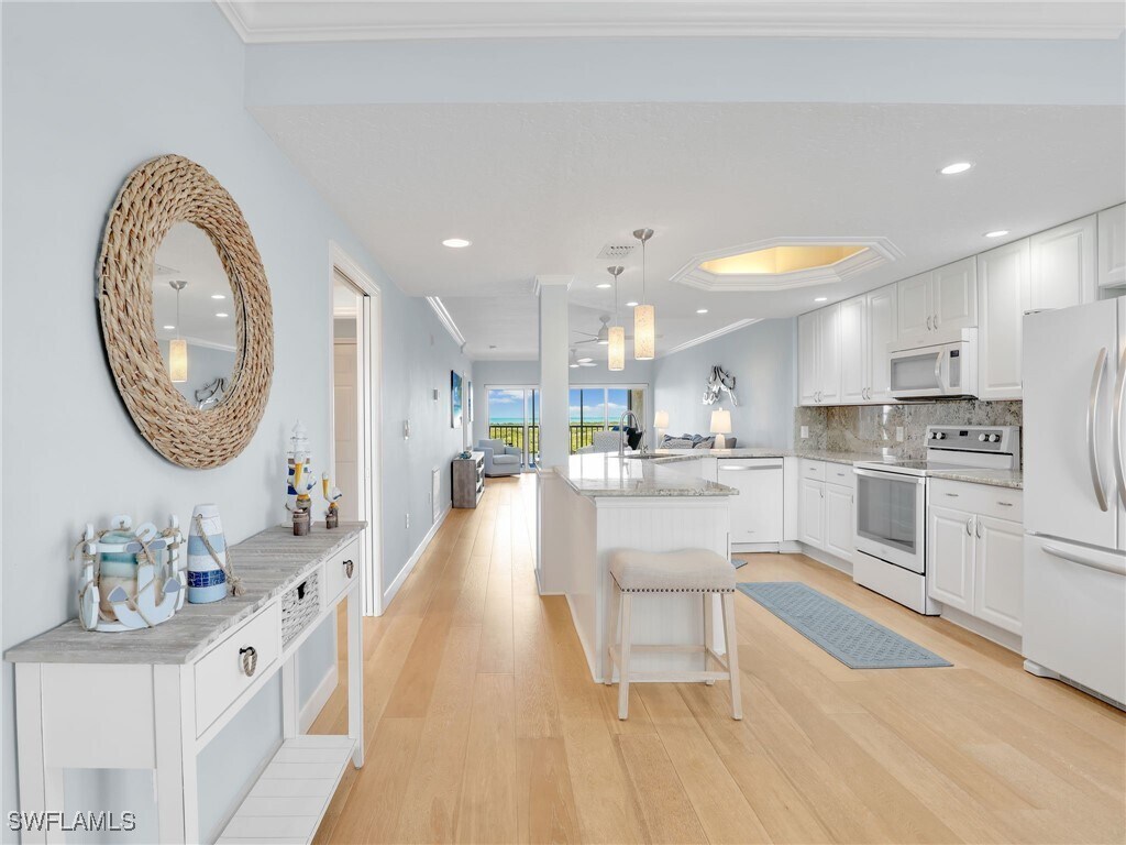 Foto principal - 13105 Vanderbilt Dr