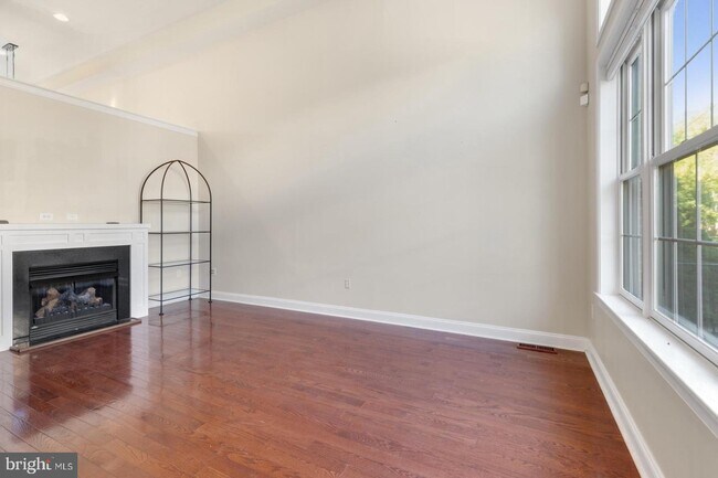 Foto del edificio - 10 Queen St