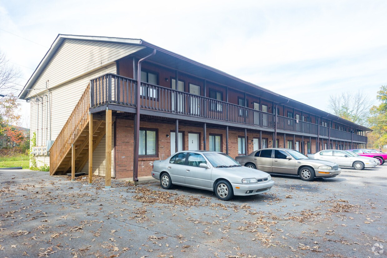480 Ringgold Rd, Clarksville, TN 37042 Apartments in Clarksville, TN