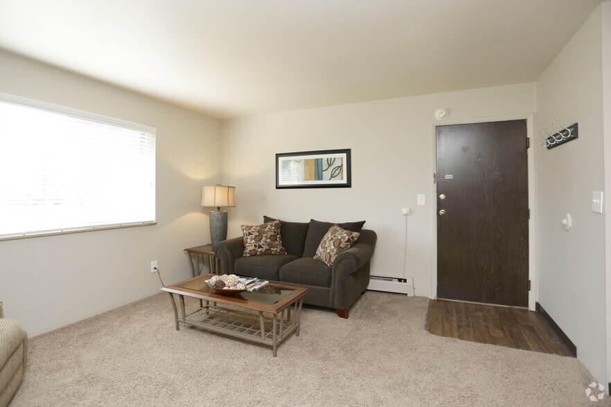 Living Room Furniture Grand Rapids Mi richmond hills apartments rentals - grand rapids, mi | apartments Living Room Furniture Grand Rapids Mi richmond hills apartments rentals - grand rapids, mi | apartments