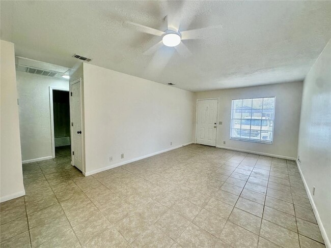 Building Photo - 5638 Struthers Ct
