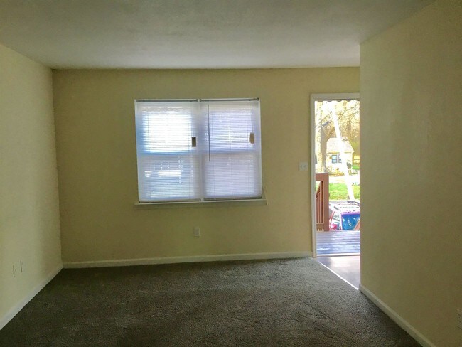 Foto del edificio - 2 bedroom in East Ridge TN 37412-3304