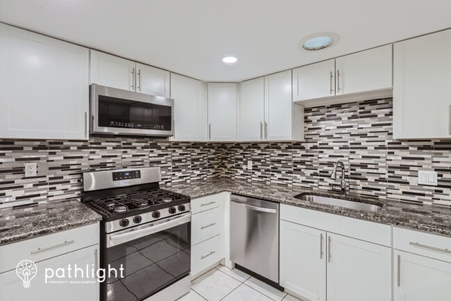 Building Photo - 6075 3rd Avenue South, St. Petersburg, FL,...