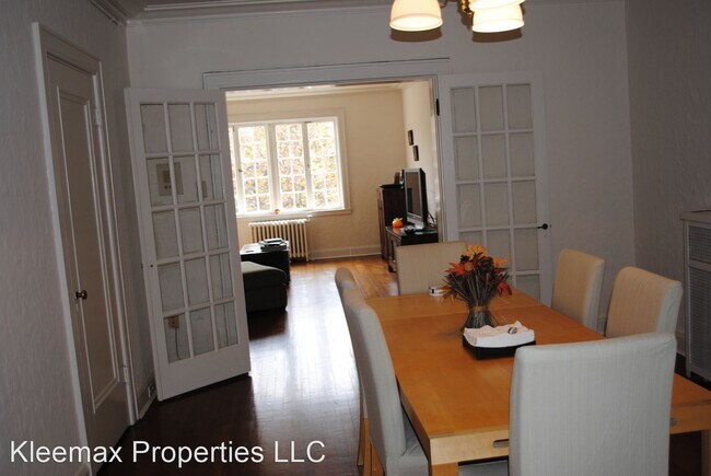 Foto del edificio - 2558 Madison Rd