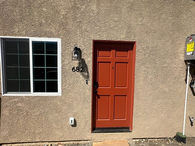 Foto del edificio - 682 N Cambridge St