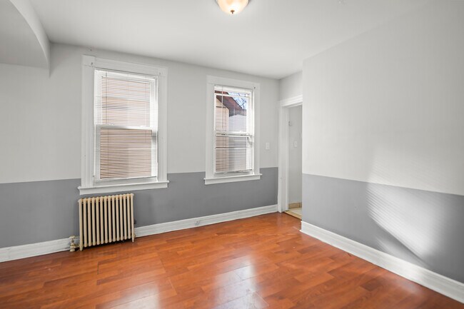 Foto del edificio - 79 Irving St