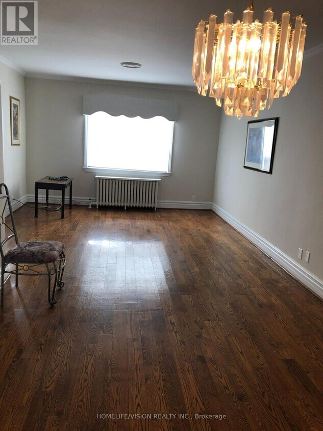 Primary Photo - 140 Mortimer Ave