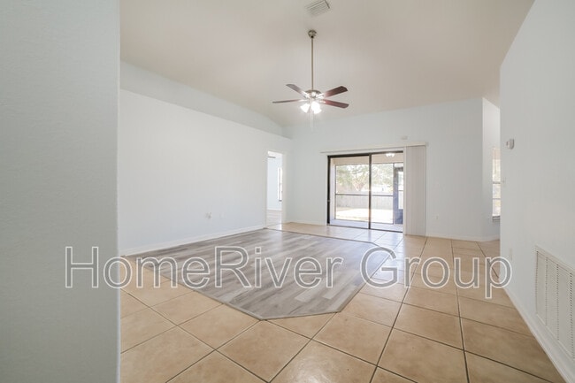 Building Photo - 544 Flamingo Dr