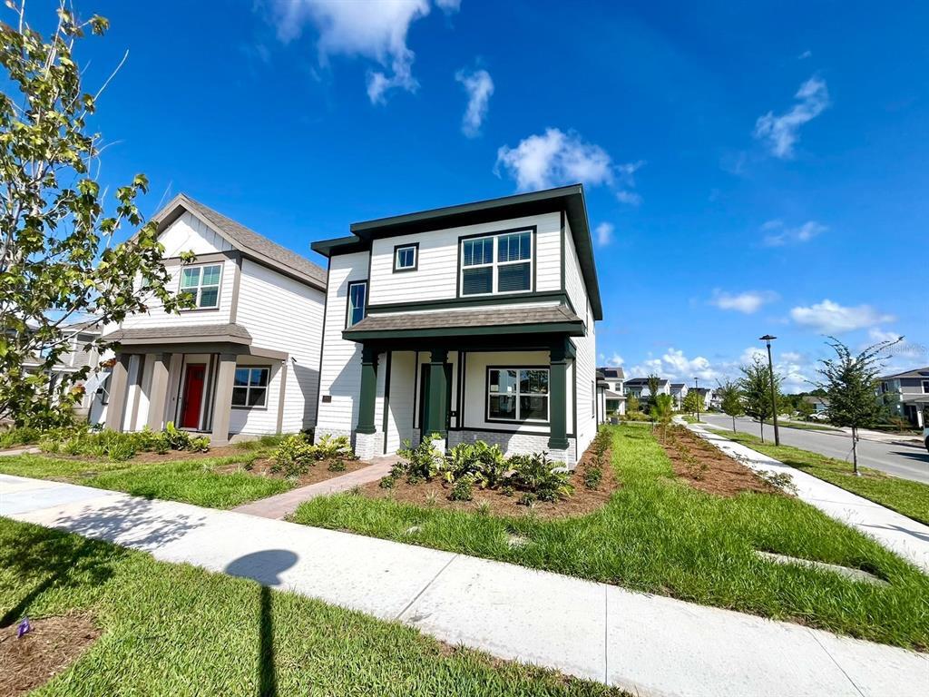 Foto principal - 3082 Voyager Ave