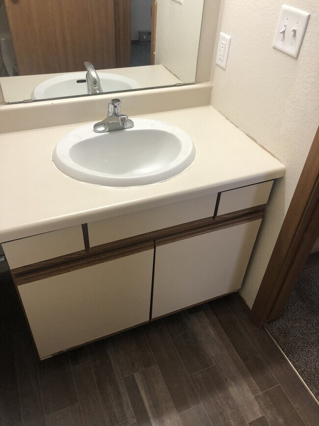 Foto del edificio - Fairway Court