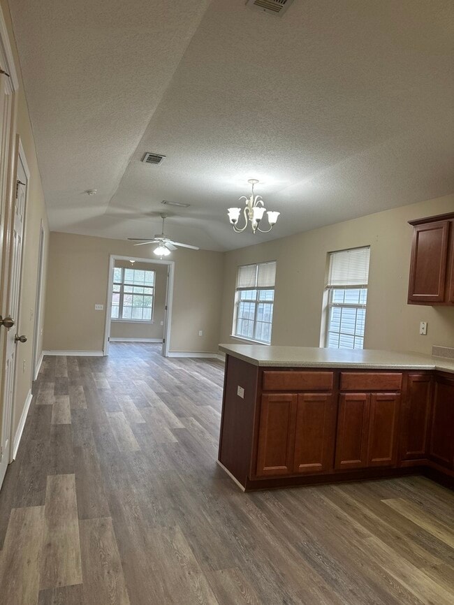 Foto del edificio - 3113 Flintlock Dr