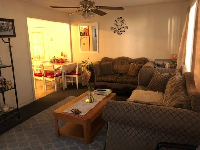 Foto del edificio - 3048 Walnut Grove Ave