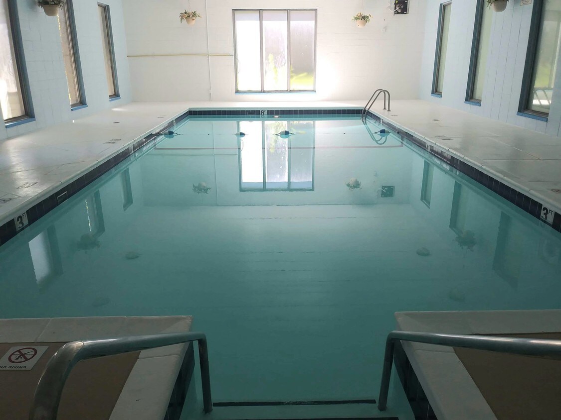 Indoor, heated pool! - 317 95th N St