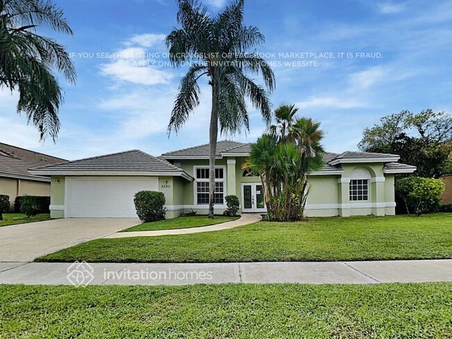 Building Photo - 2293 Stonegate Dr