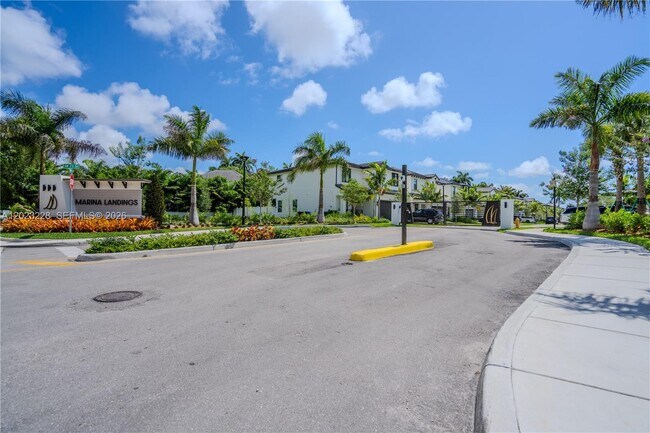 Foto del edificio - 1427 SW 23rd St