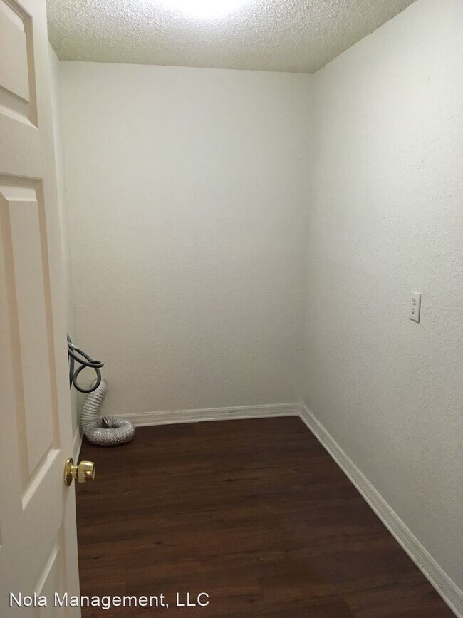 Building Photo - 3 br, 2 bath House - 1718 Green Ridge Road