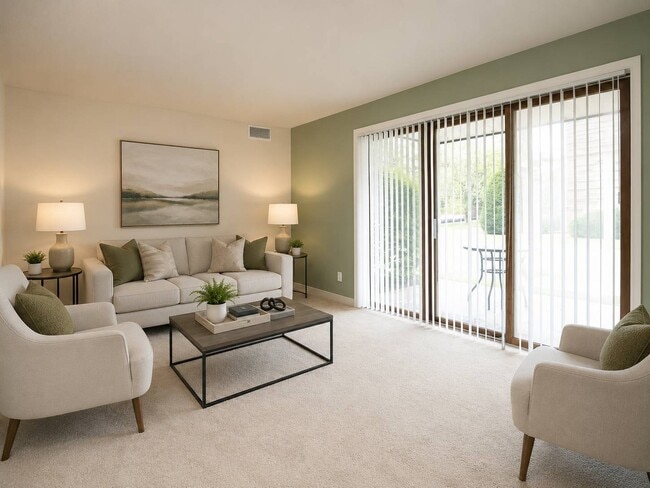 Living Area - Aspen Ridge