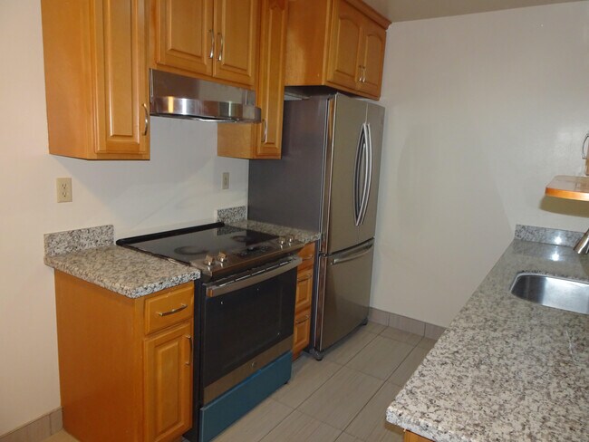 Foto del edificio - 3265 Homestead Rd