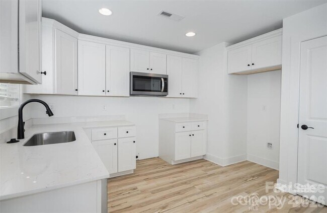Foto del edificio - 259 Patterson Ave SE