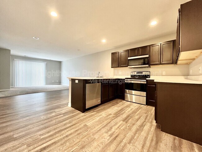 Foto del interior - Riverstone Townhomes