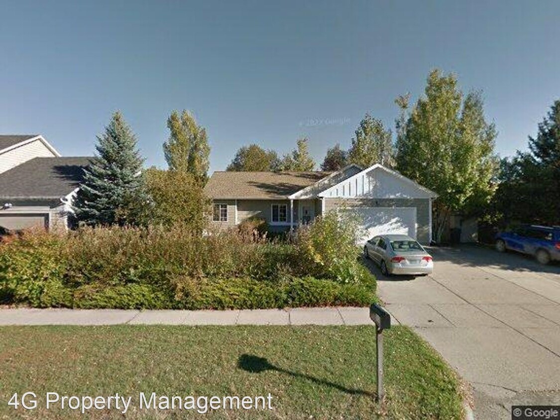 Primary Photo - 3 br, 2 bath House - 1806 S. Willson Ave. ...