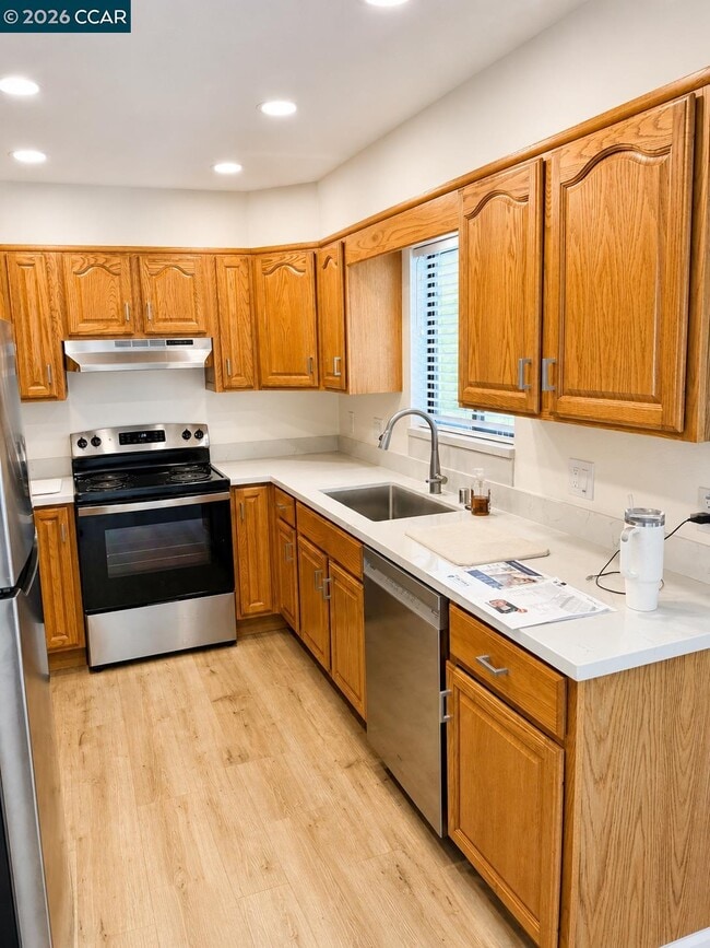 Foto del edificio - 2735 McMorrow Rd