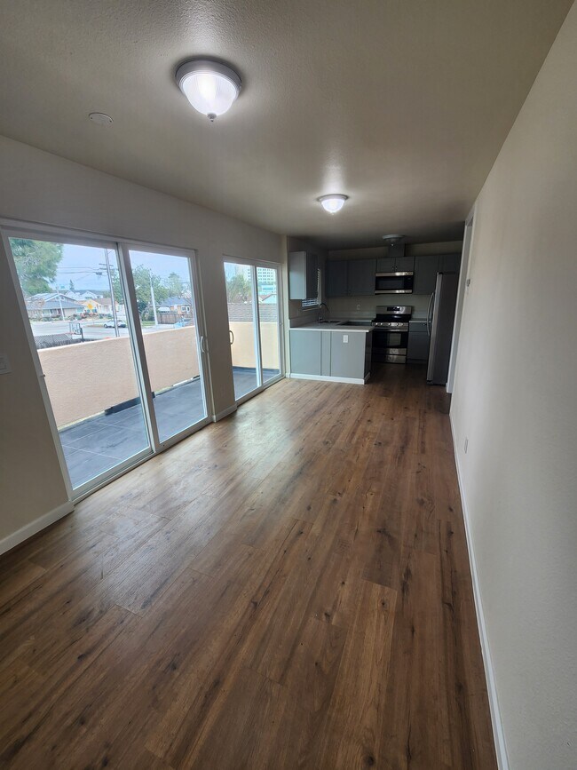 Foto del edificio - 5501 W 119th St