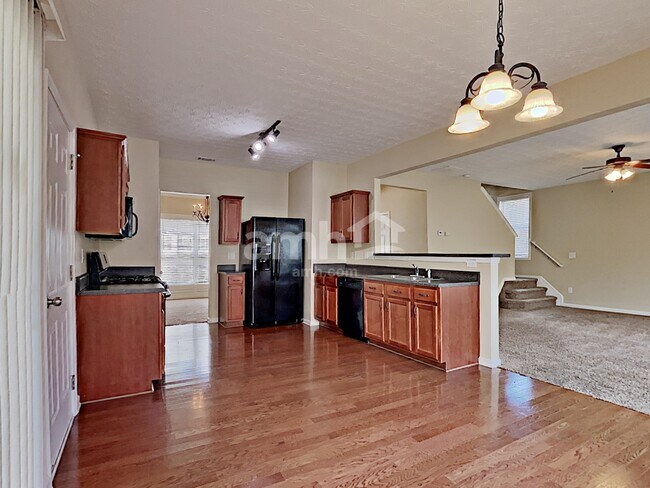 Building Photo - 110 Plumeria St