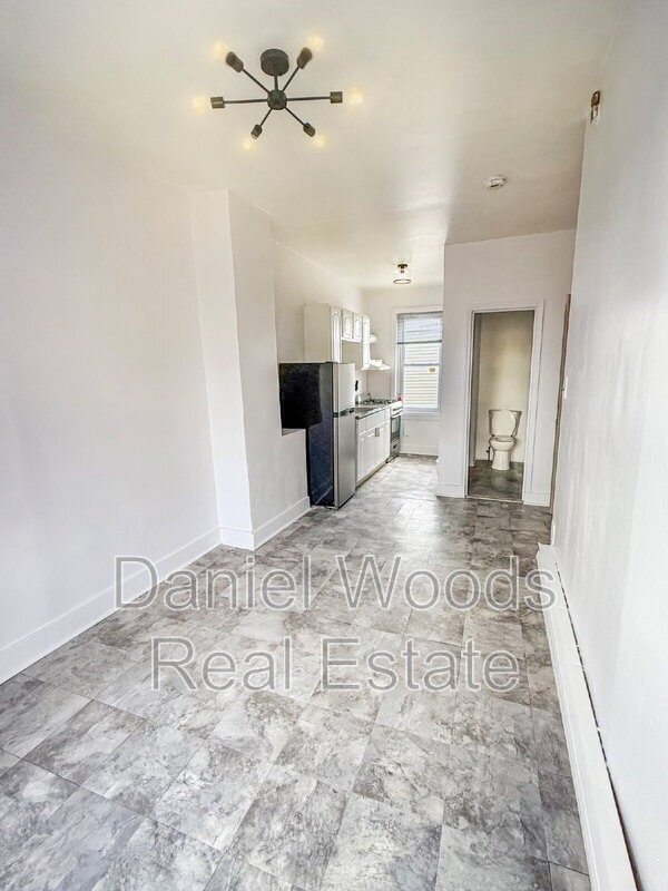 Building Photo - 3927 Powelton Ave