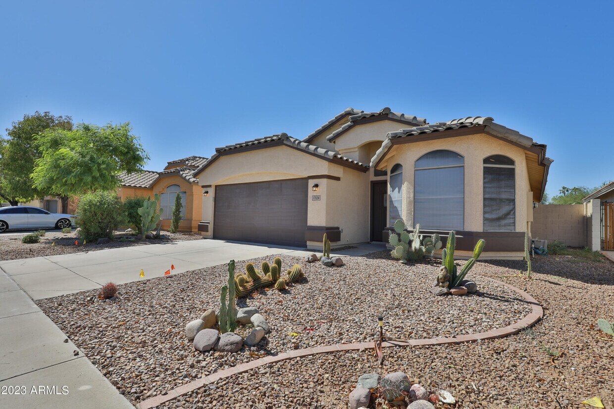 Primary Photo - 17124 N Melissa Ln