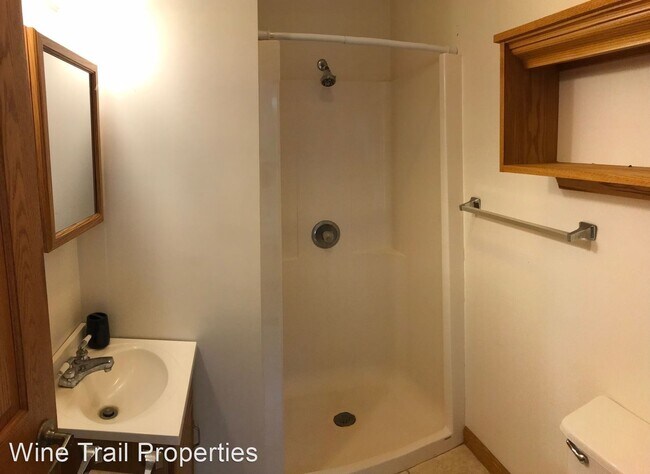 Building Photo - 3 br, 2 bath House - 2586 Church Rd