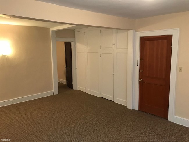Building Photo - 1 br, 1 bath  - 47 Cedar St