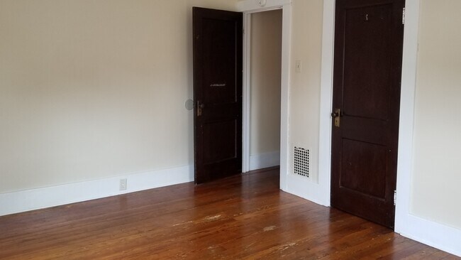 Foto del edificio - 124 Pearl St