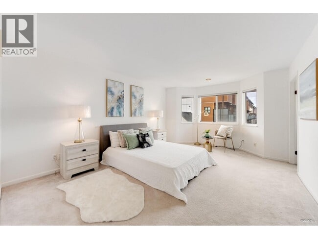 Photo du bâtiment - 10795 No. 2 Road