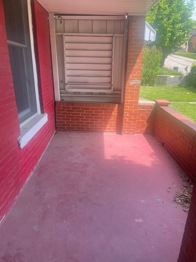 Photo - 108 Fulton Pl House