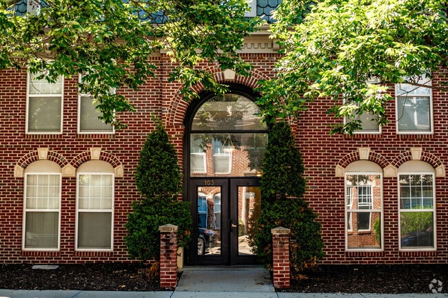 Building Photo - The Moxie on Union Hill