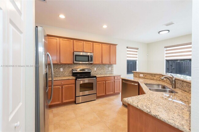 Building Photo - 11510 NW 88th Ln