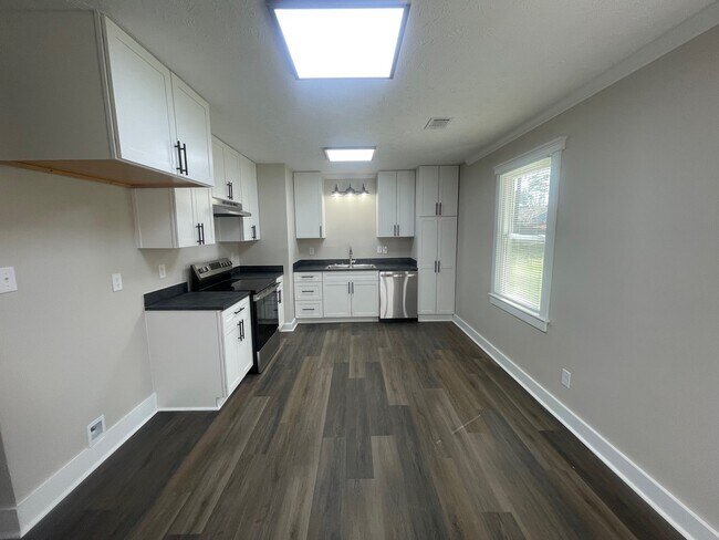 Foto del edificio - Cindy Dr (335)