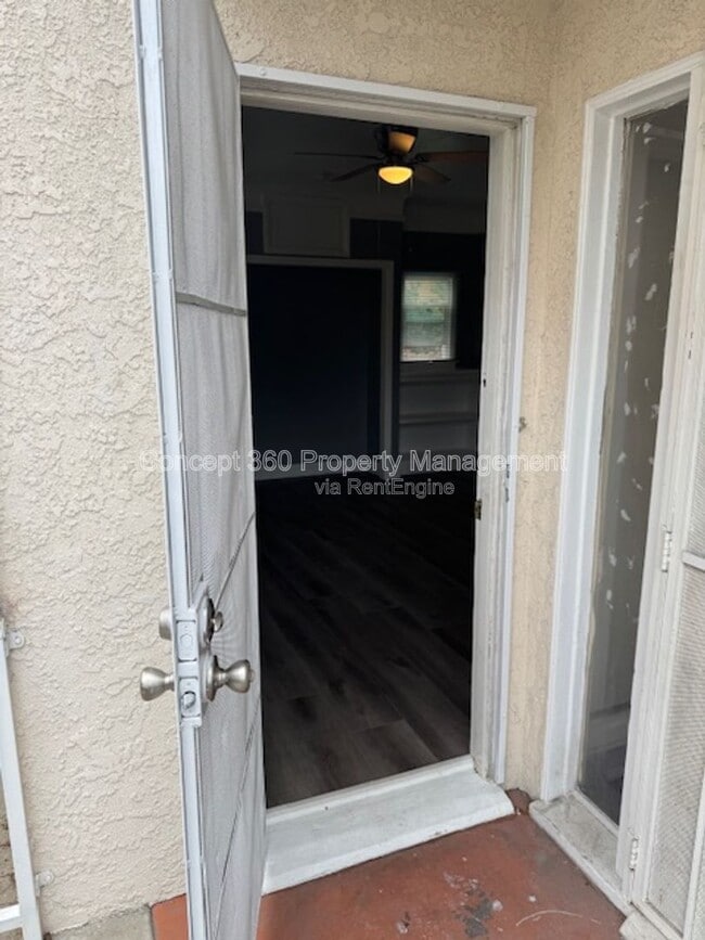 Foto del edificio - 714 Lime Ave