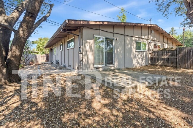 Building Photo - 4920 Douvan Ct