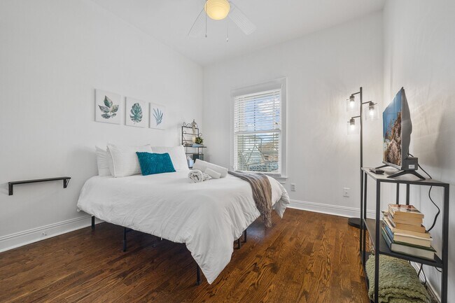 Foto del edificio - 144 Holiday Ave NE