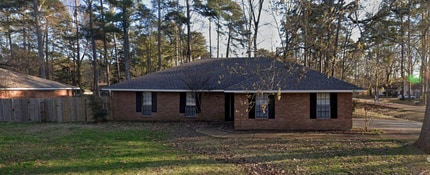 Building Photo - 147 Plum Tree Rd