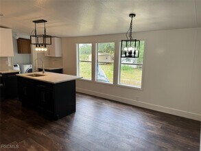 Building Photo - 6561 Eastwood Acres Rd