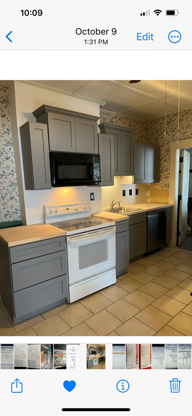 Kitchen - 4 Melville St