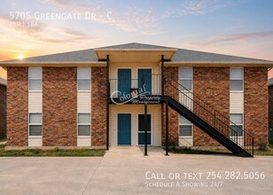 Building Photo - 5705 Greengate Dr