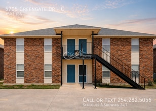 Building Photo - 5705 Greengate Dr