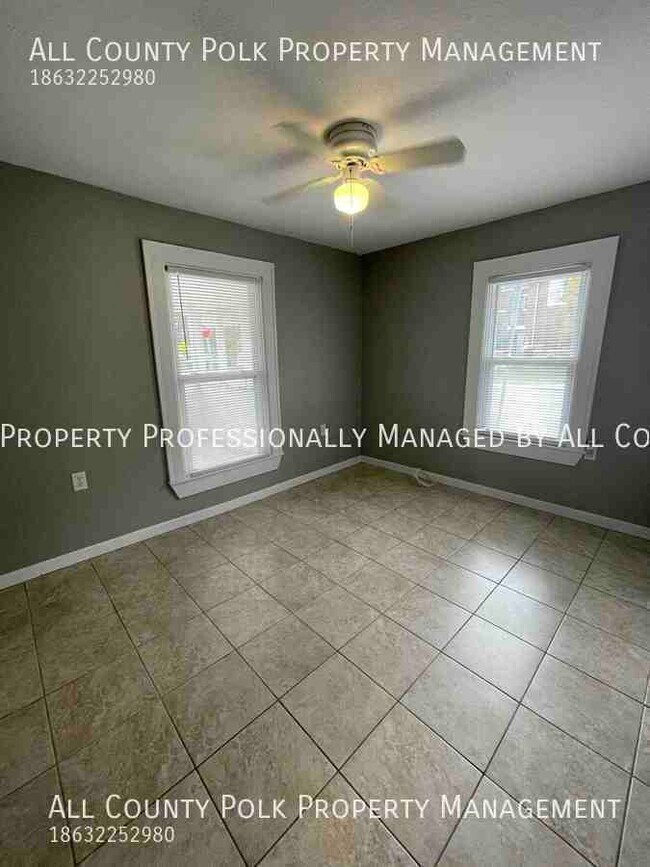 Building Photo - Gorgeous 2 Bedroom 1 Bath Dixieland Home f...